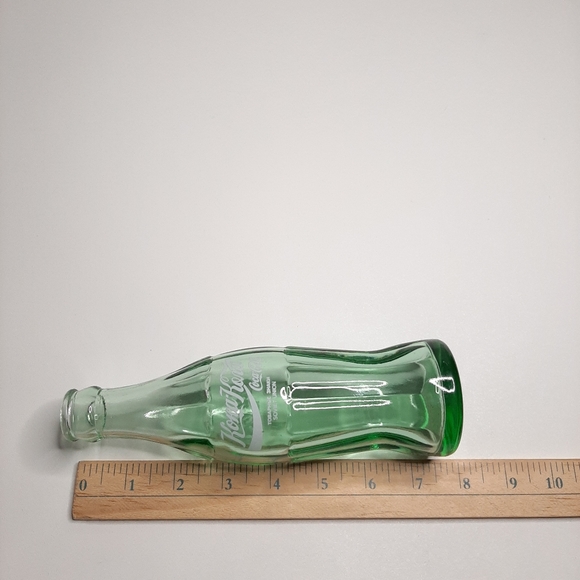 Coca Cola Around the World Series Green Glass Bottle Soviet Union - Picture 10 of 10